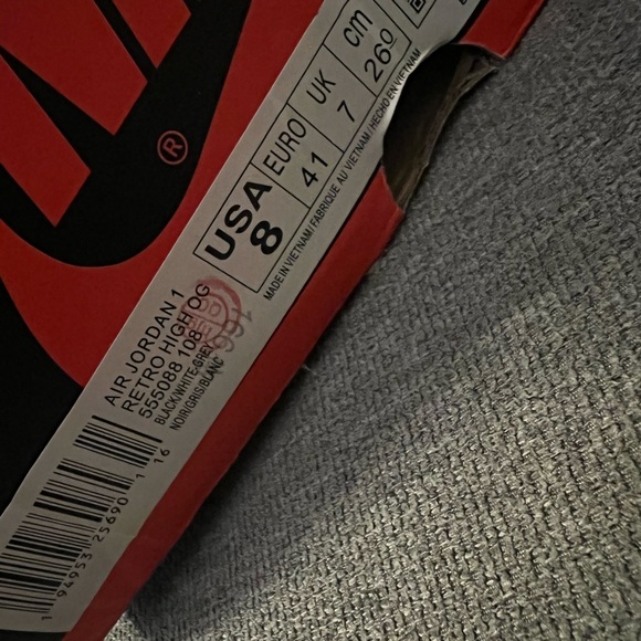 Air Jordan’s - Picture 3 of 3